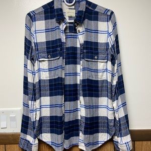 American Eagle Ahh-mazingly Soft Classic Fit Plaid Shirt